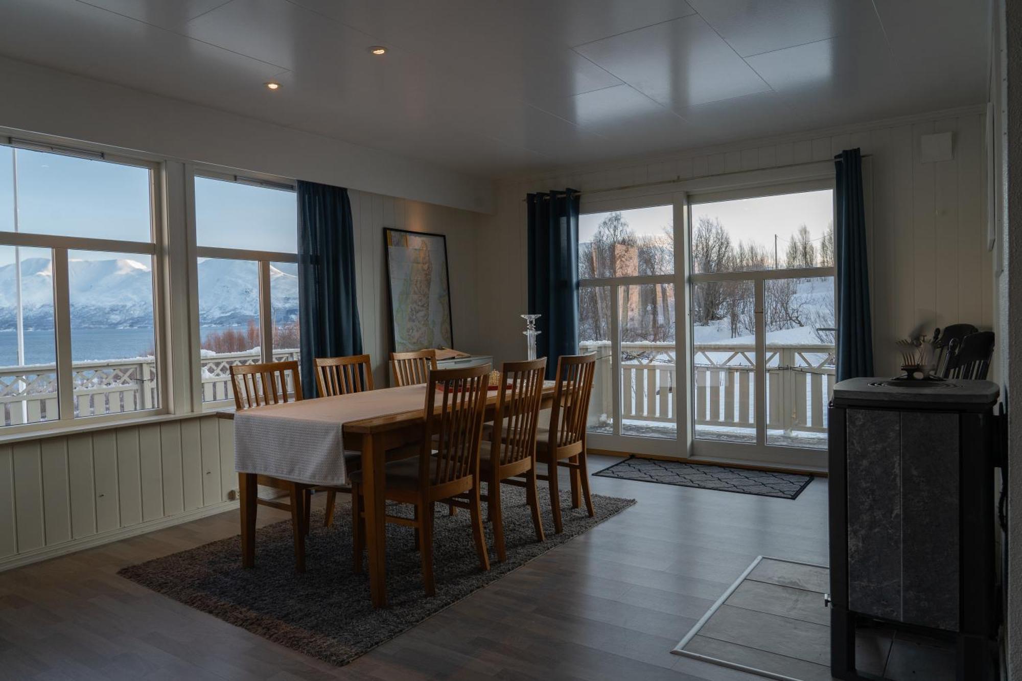 Lyngen Aurora House Villa Koppangen Екстериор снимка